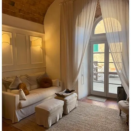 La Pizazzetta Rivalto