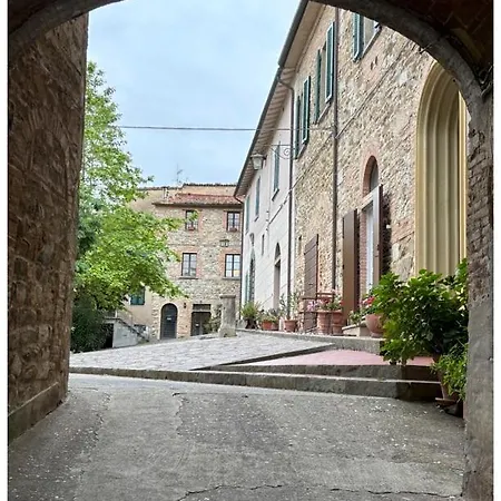 La Pizazzetta Apartment