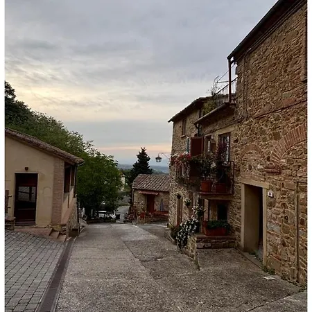 Apartment La Pizazzetta *